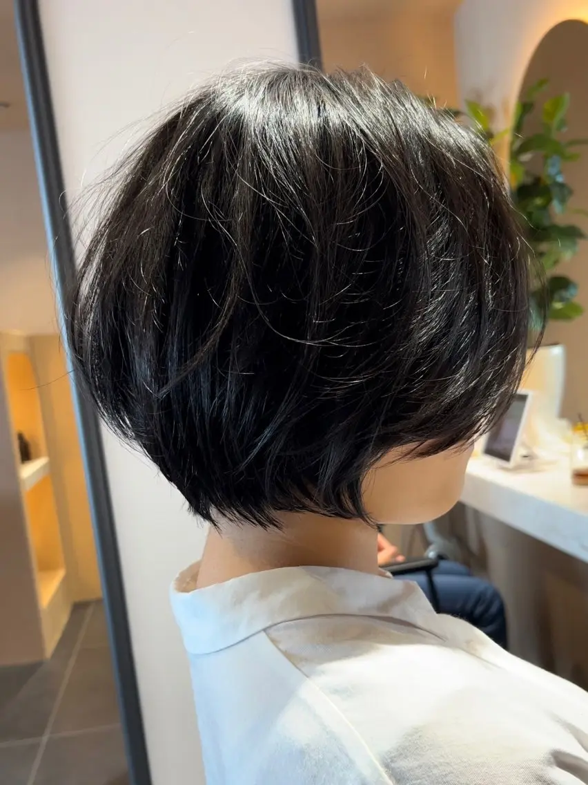 ショート ショートボブ ボブ ショートヘア 大人可愛いショート✨ グッチ🐝のヘアスタイル