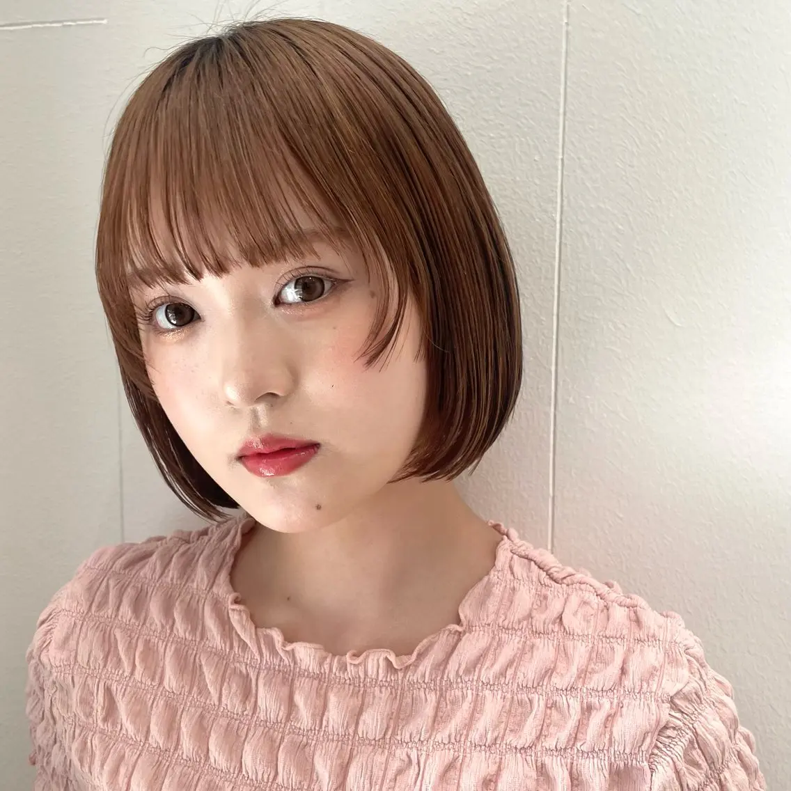 ショート レイヤーカット 小顔カット 為近日向子🐥暖色 💘顔周りカット🌈のヘアスタイル