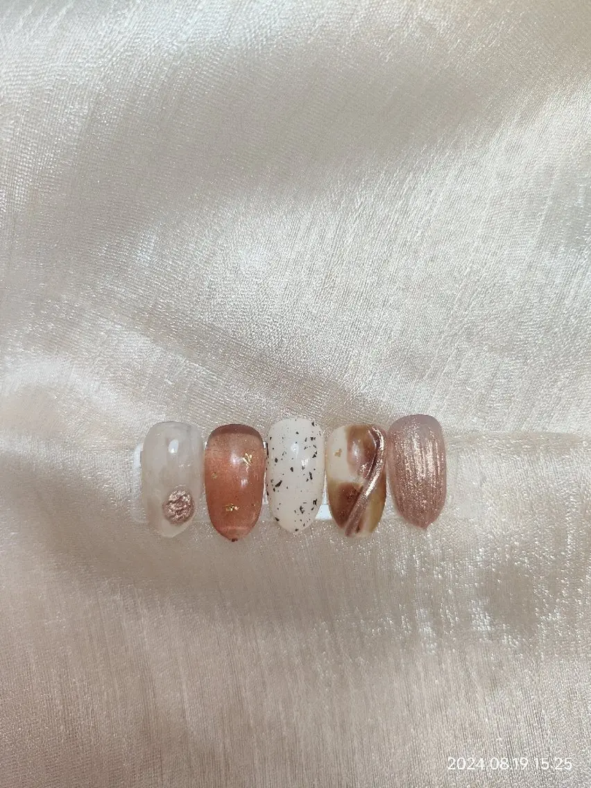 ネイル ハンドネイル nail circlesのネイルデザイン