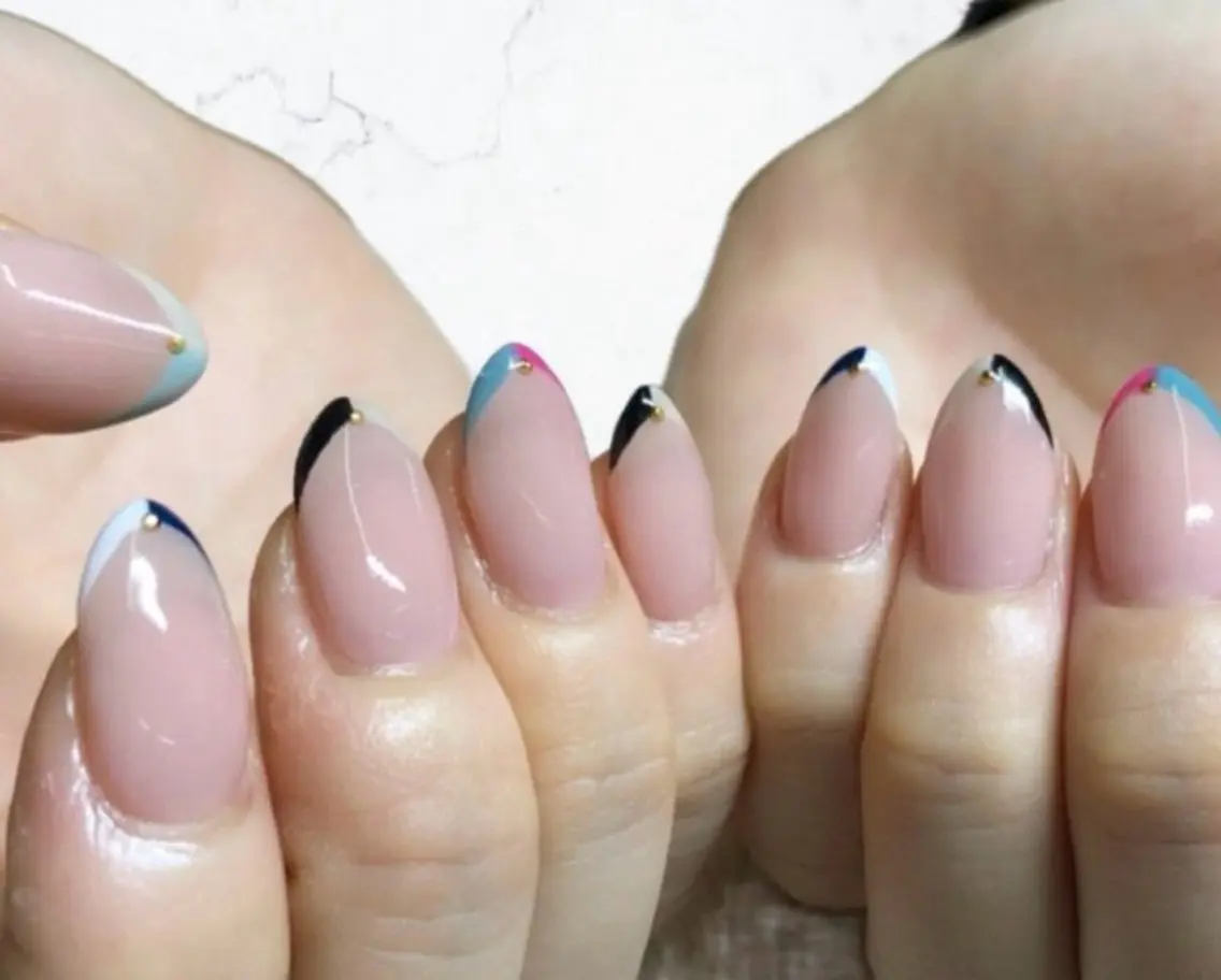 ネイル フレンチネイル シンプルネイル Nail ecxia ／Reikaのネイルデザイン