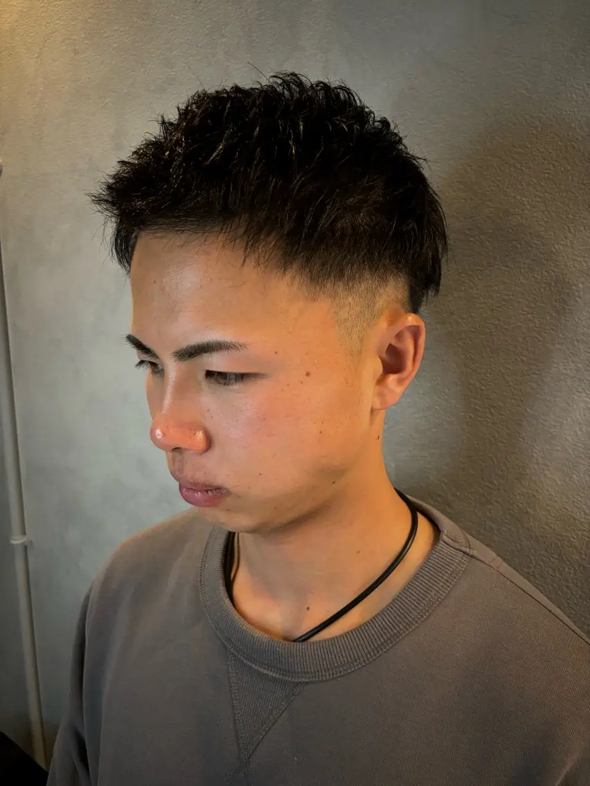 ショート メンズ フェードカット メンズショート 刈り上げ ショートヘア 穐田 航のヘアスタイル