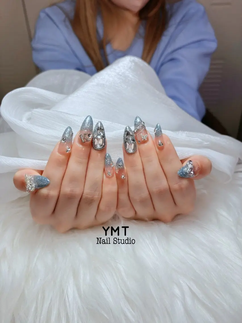 ネイル 長さ出し フットネイル ジェルネイル 韓国ネイル マグネットネイル ハンドネイル YMT. NailStudioのネイルデザイン