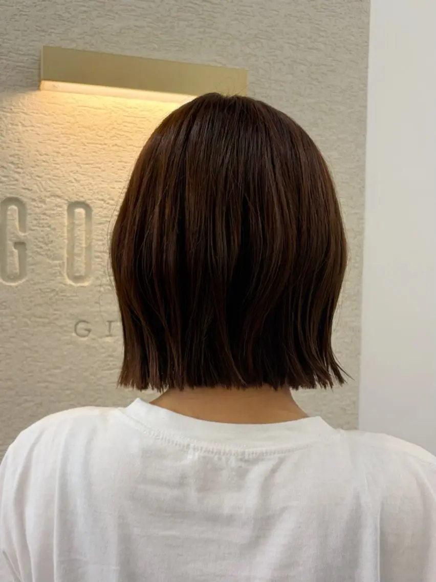 ショート 切りっぱなしボブ ボブ 外ハネヘア カット まあるいショートボブ 🐥廣瀬そらのヘアスタイル