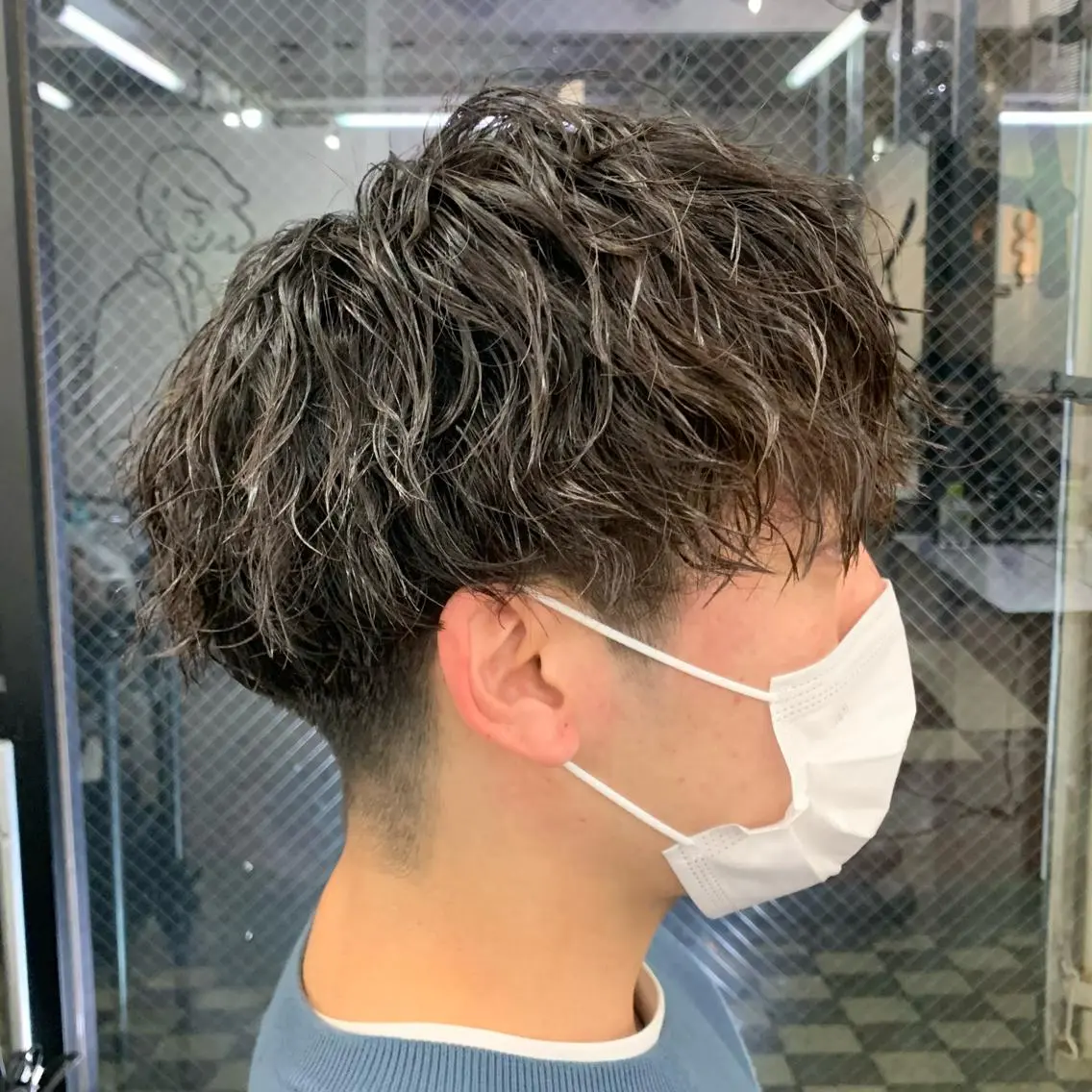 ショート パーマ メンズ メンズパーマ スパイラルパーマ カット パーマ メンズ特化美容師/ 藤戸 椋のヘアスタイル