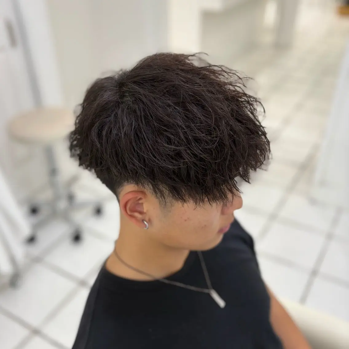 【平日・メンズ限定】 カット+ツイストスパイラルパーマの写真