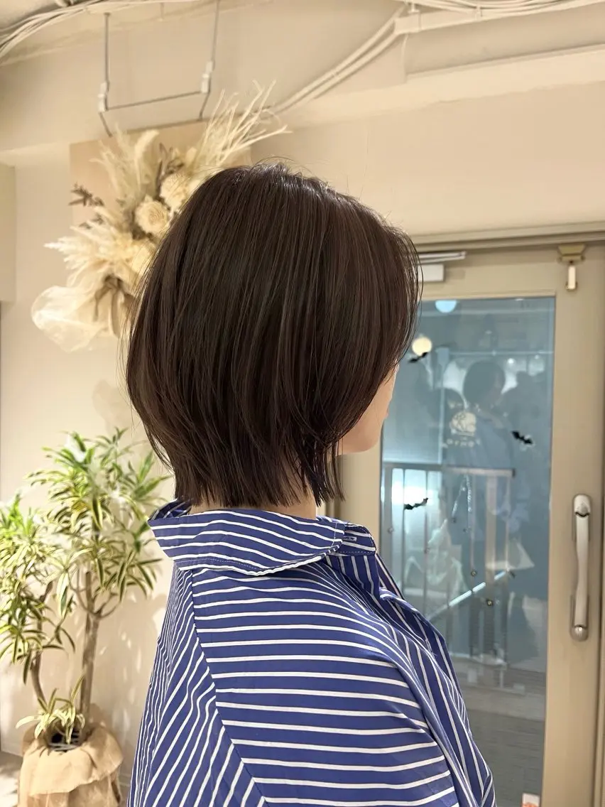 ショート カラー ボブレイヤー 透明感カラー ボブ レイヤーカット KANO🌷 艶カラーのヘアスタイル