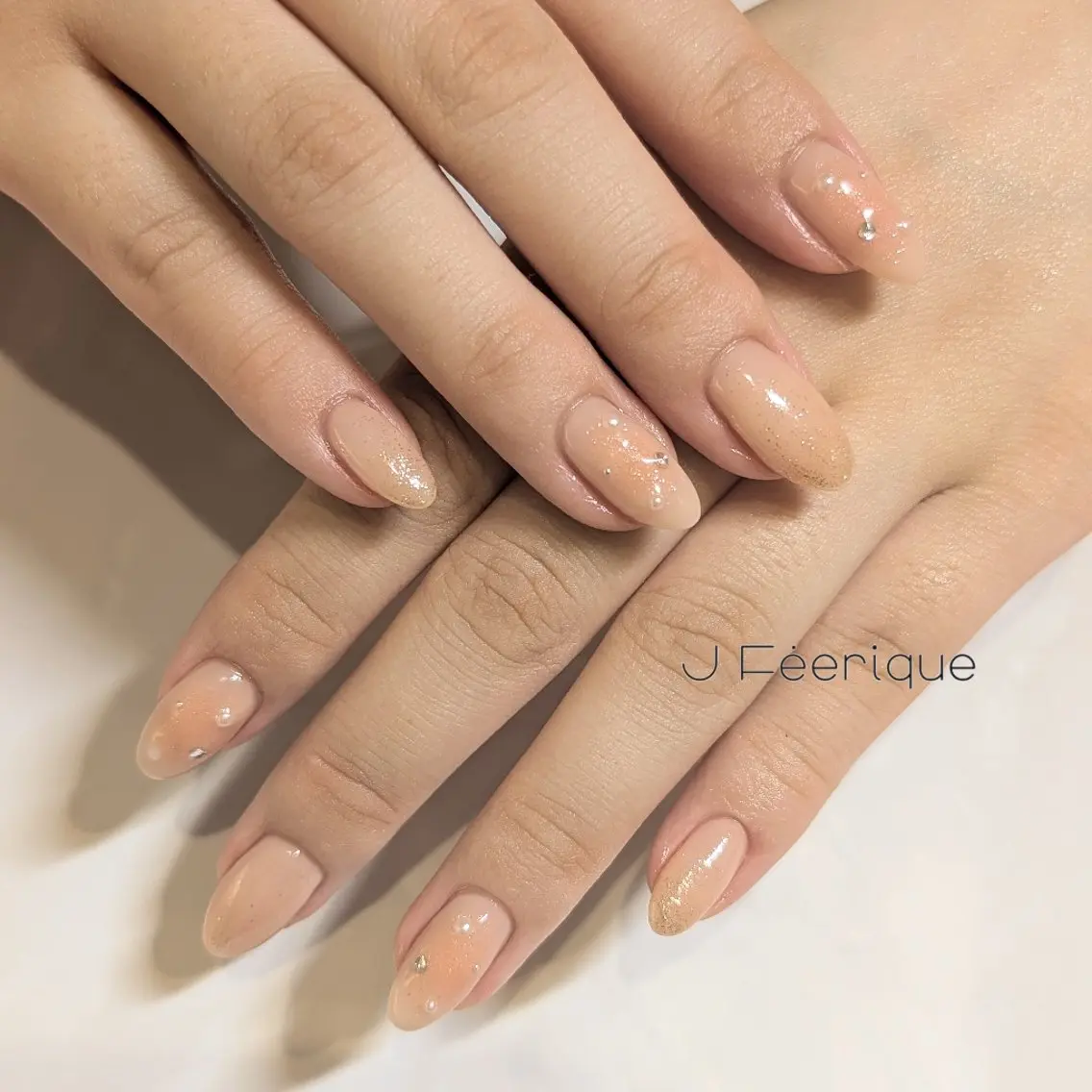 ネイル ハンドネイル ハンドケア Eri　歴8年　/ 南森町ネイル💅のネイルデザイン