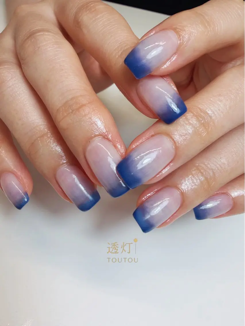 ネイル ハンドネイル 透灯 TOUTOU 🪄のネイルデザイン