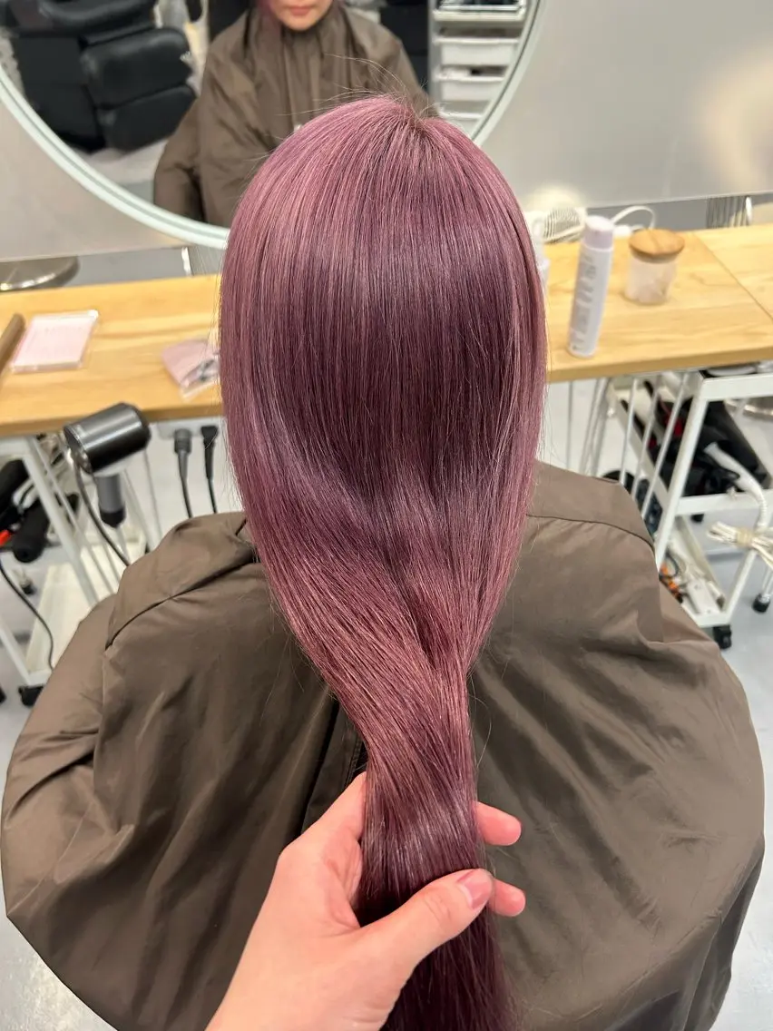 ロング カラー ヘアカラー トリートメント 💜Noa /艶髪ハイトーン💫のヘアスタイル
