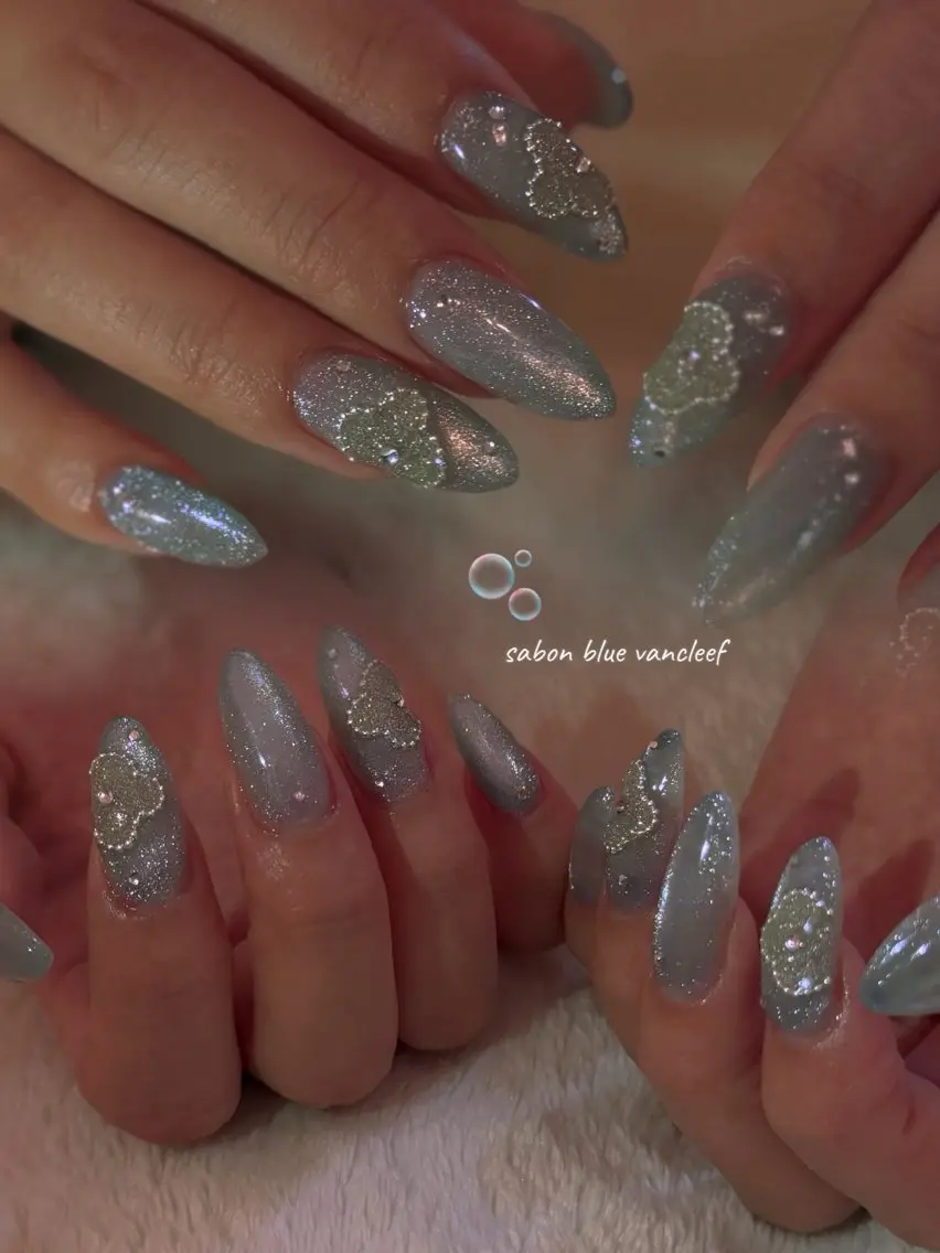 ネイル 🫧Lua.nail 🍒emuのネイルデザイン