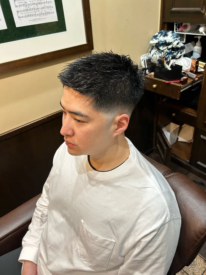 ショート メンズ ヒロ銀座牛山 友晴のヘアスタイル