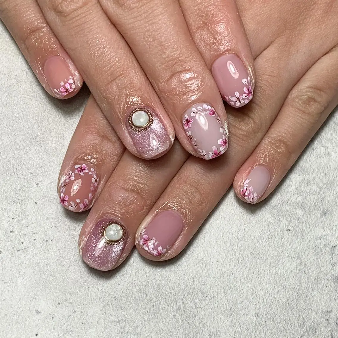 ネイル ハンドネイル FIORITURA aiのネイルデザイン