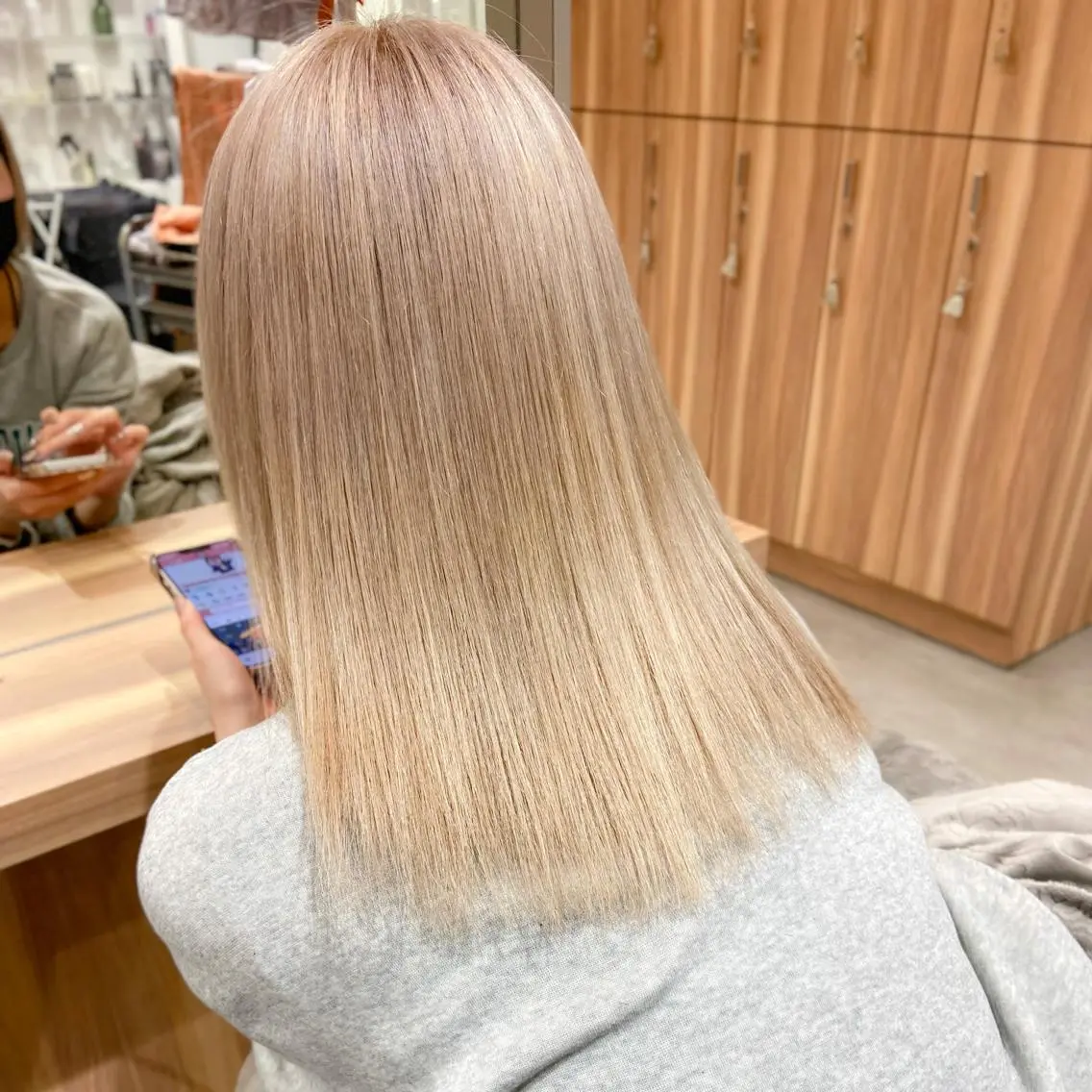 ミディアム カラー ヘアアレンジ ヘアカラー トリートメント 竹内啓太 ボブのヘアスタイル