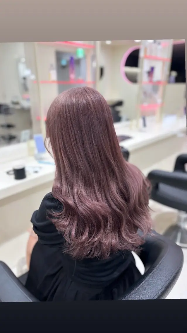 ロング 🎀淡めモテカラー WAKANA🎀のヘアスタイル