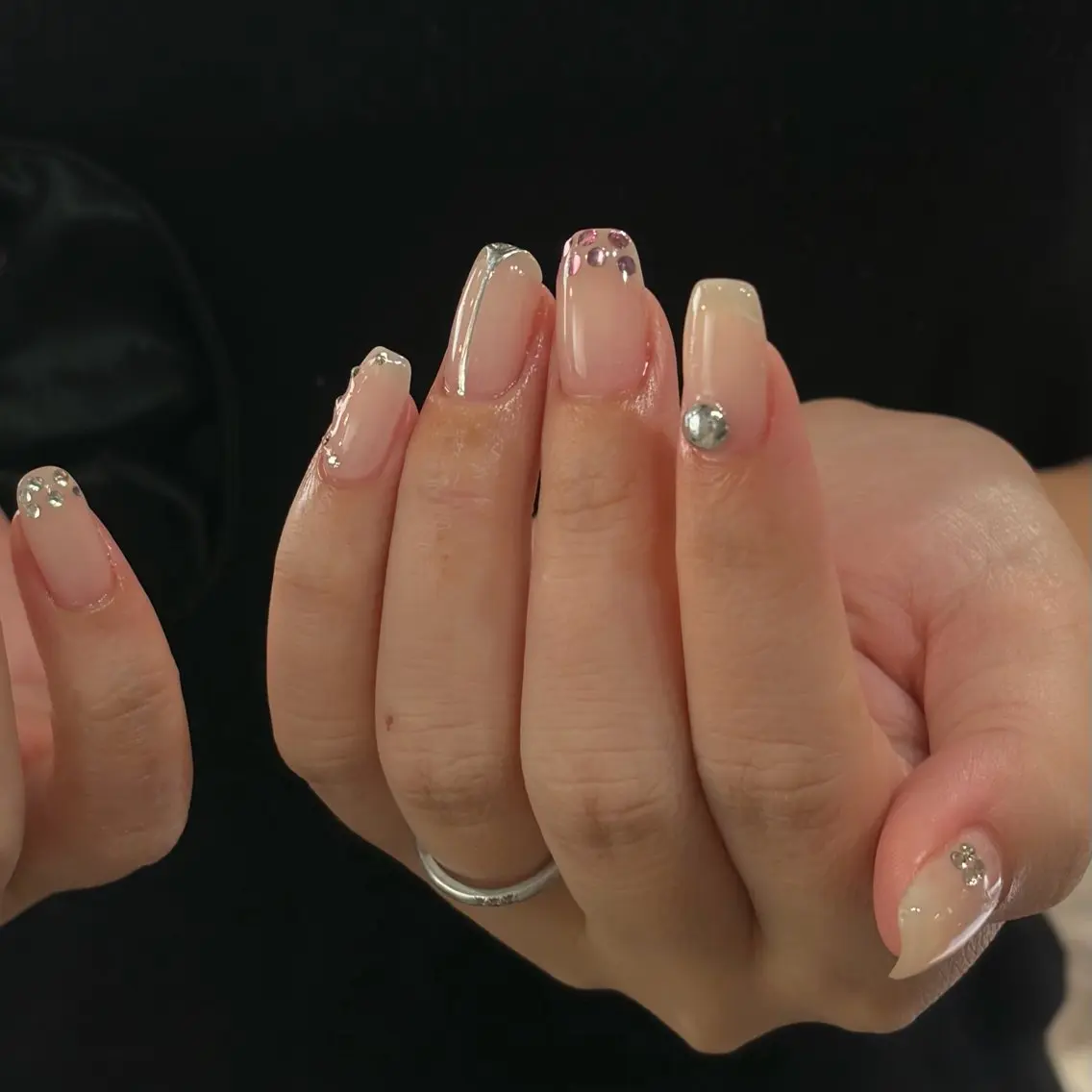 ネイル 持ち込み née moeのネイルデザイン