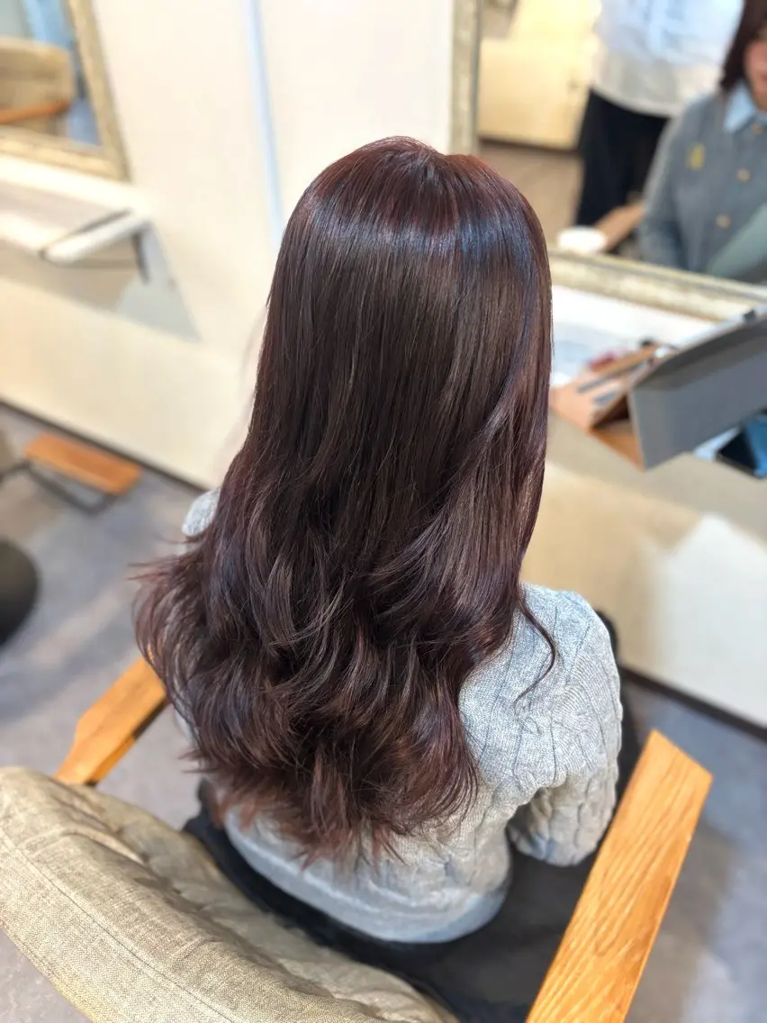 ロング カラー ブラウンカラー ピンクカラー ピンクブラウン ヘアカラー 山本なつみ/透明感 /レイヤー/ブリーチのヘアスタイル