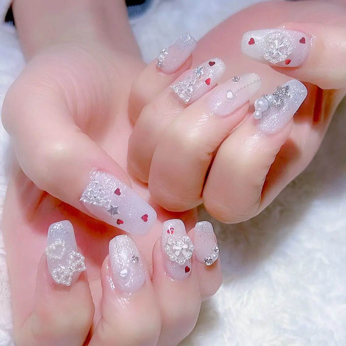 ネイル 持ち込み ハンドネイル Naruse Momoのネイルデザイン