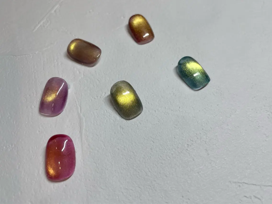 ネイル アートネイル オーロラネイル フラッシュネイル ジェルネイル 韓国ネイル ハンドネイル MARU NAIL manamiのネイルデザイン