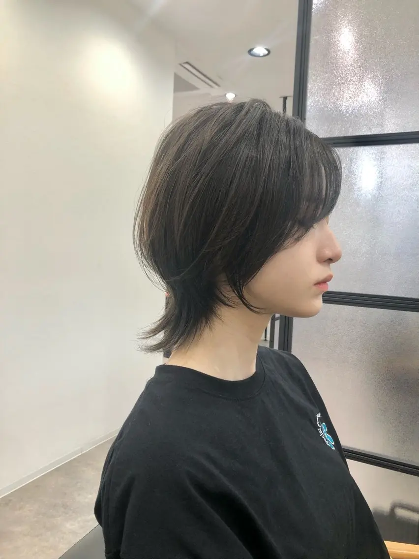 ショート ウルフカット 丸橋 友貴のヘアスタイル