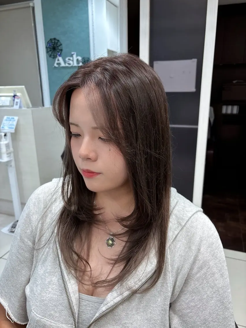 カラー カット ヘアカラー トリートメント 丸山 萌愛のヘアスタイル