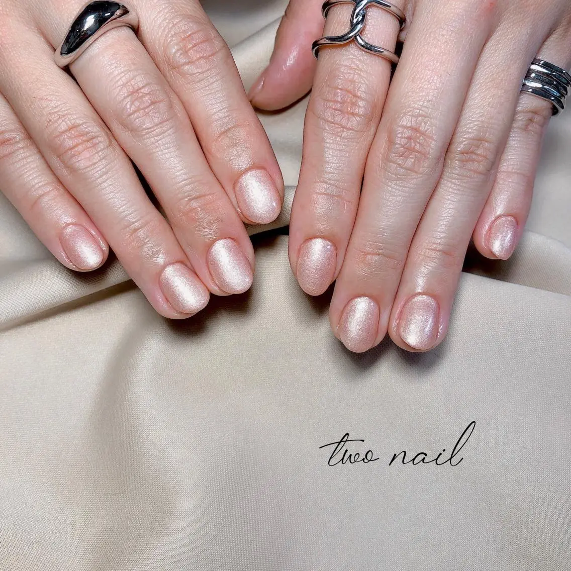 ネイル アートネイル フットネイル ハート ニュアンスネイル ホワイト ハンドネイル two nailのネイルデザイン