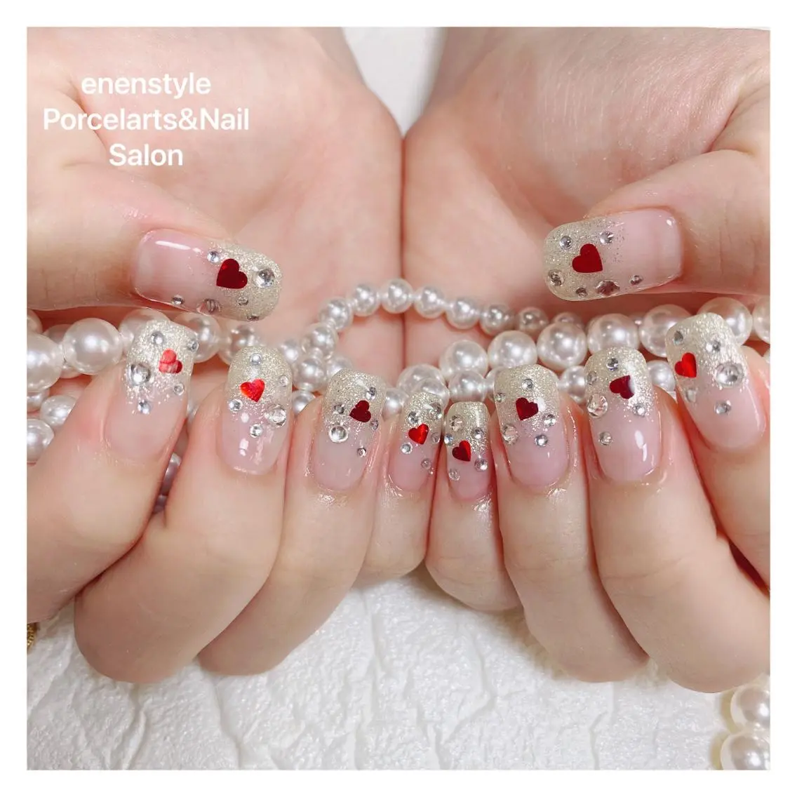 ミディアム ネイル ハンドネイル 🐾enen style 🐾のネイルデザイン