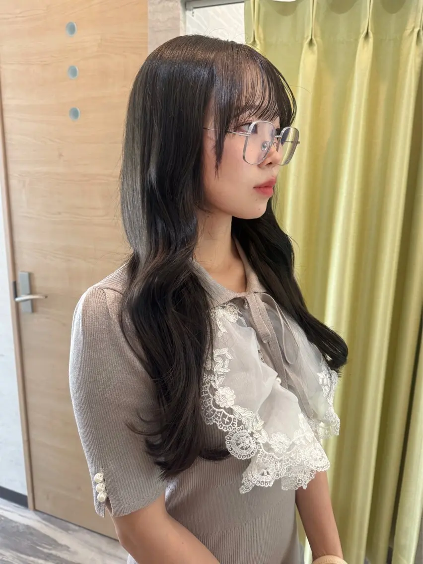 ロング カット ヘアカラー [toco] Runaのヘアスタイル