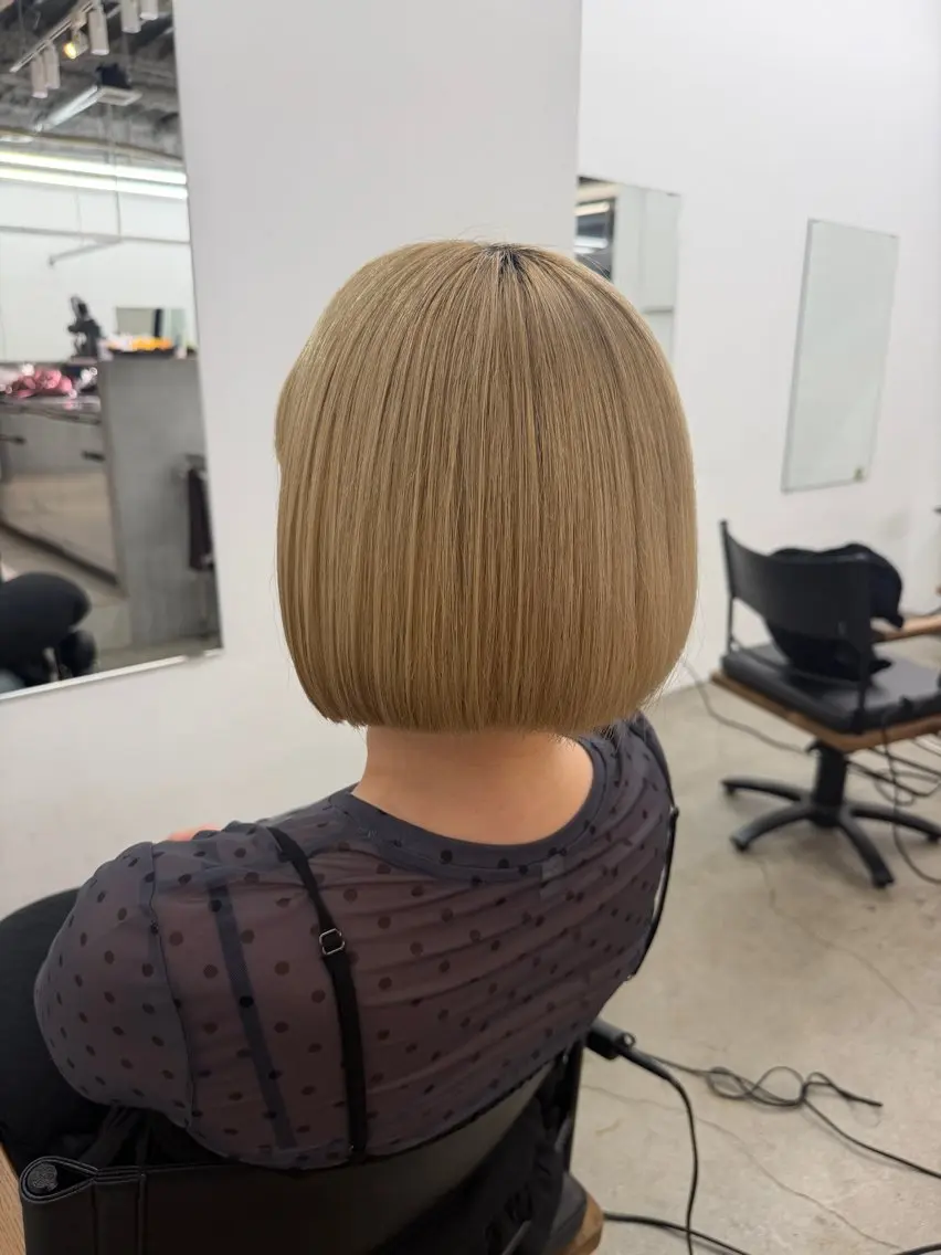 ショート ダブルカラー 大募集中❣️ あいりのヘアスタイル