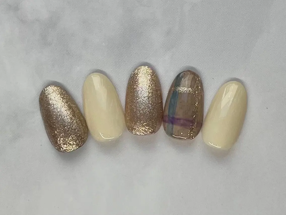 ネイル feminine nailのネイルデザイン