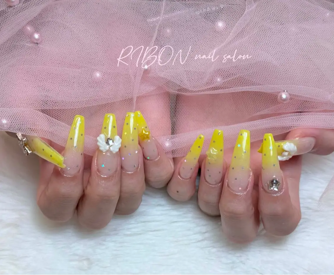 ネイル チークネイル 長さ出し フレンチネイル ジェルネイル グラデーション ハンドネイル RIBON nail 高田馬場のネイルデザイン