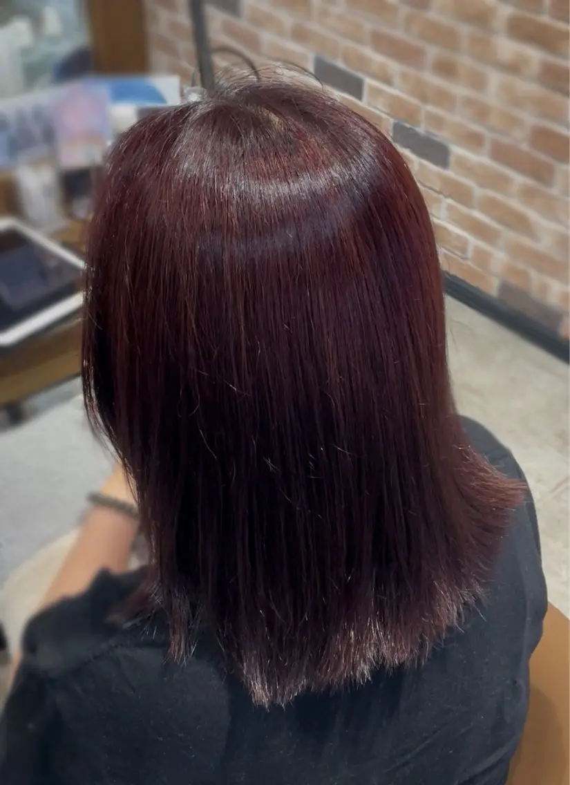 カラー 平岡 愛望のヘアスタイル
