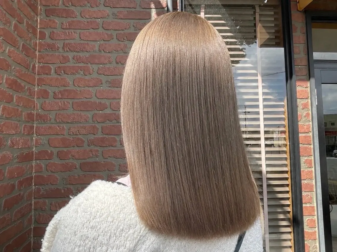 ミディアム トリートメント ヘアカラー 寺田 さゆみのヘアスタイル