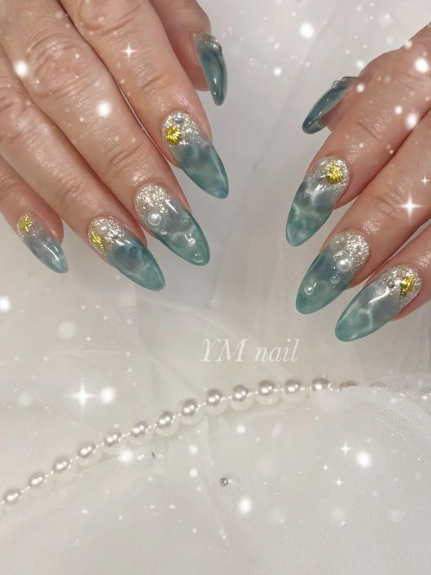 ネイル 水色 マグネットネイル 夏ネイル ハンドネイル YM nailのネイルデザイン