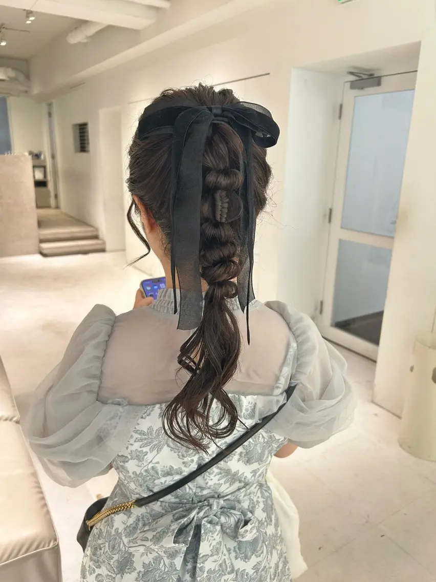 ミディアム ヘアセット 透明感color ˚✧₊amuのヘアスタイル