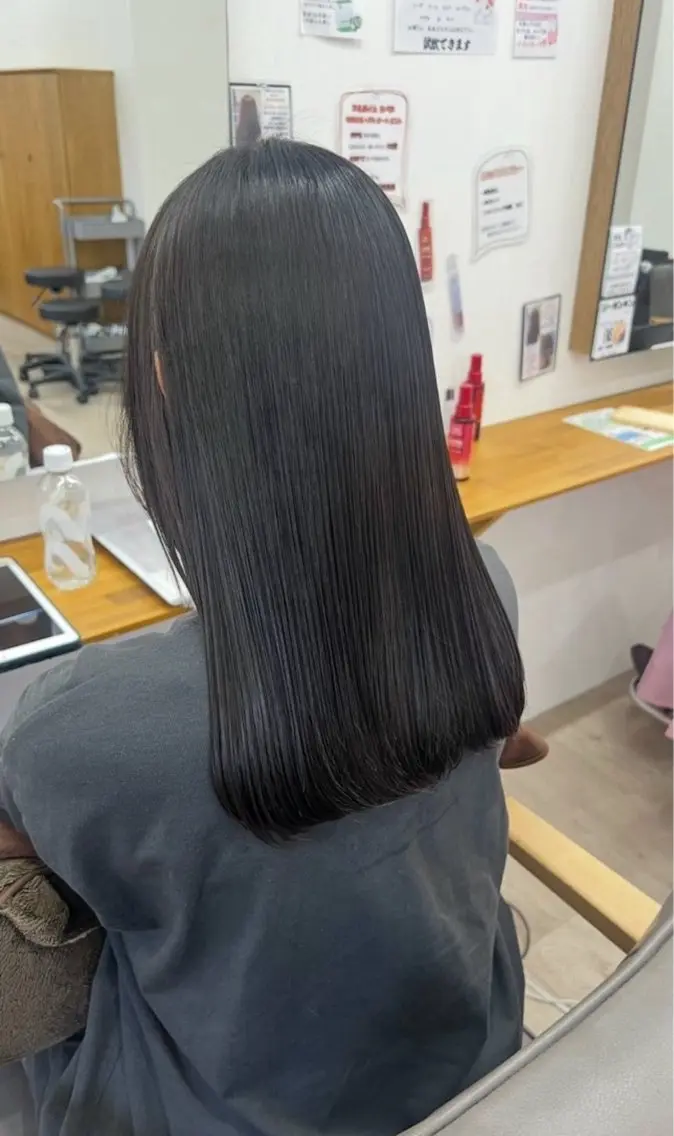 ミディアム 兼古 望羽のヘアスタイル