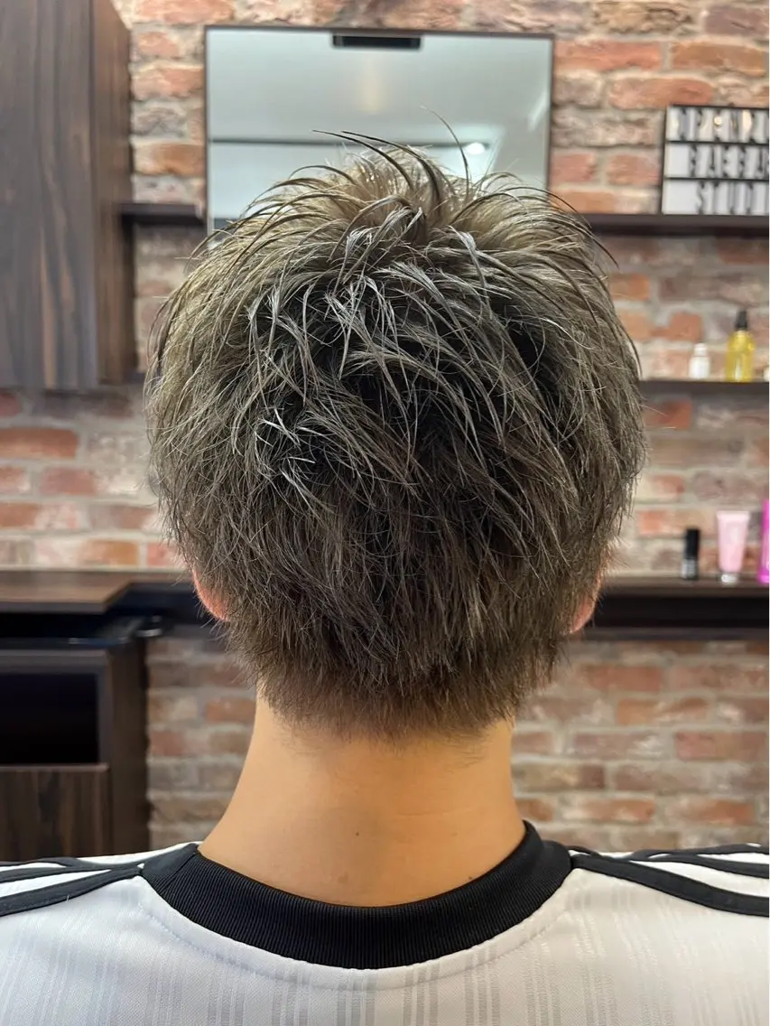 メンズ 岡田 七海のヘアスタイル