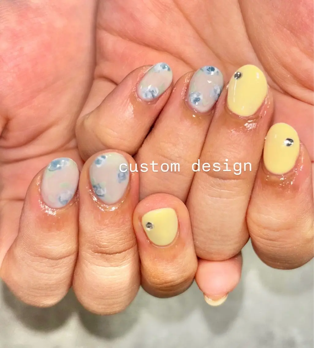 ネイル アートネイル 持ち込み ショートネイル 夏ネイル Natsumi 【protea】のネイルデザイン