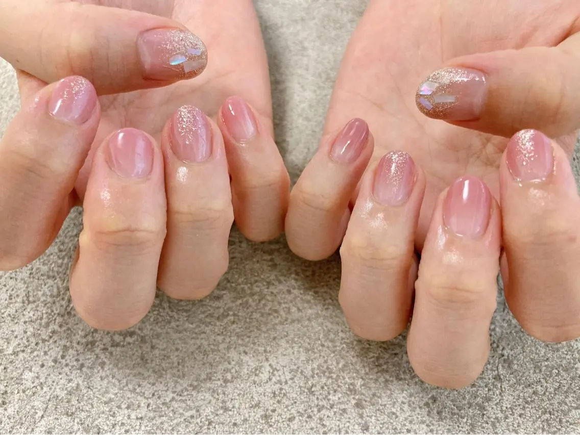 ネイル グラデーション ハンドネイル mogunail &blowのネイルデザイン