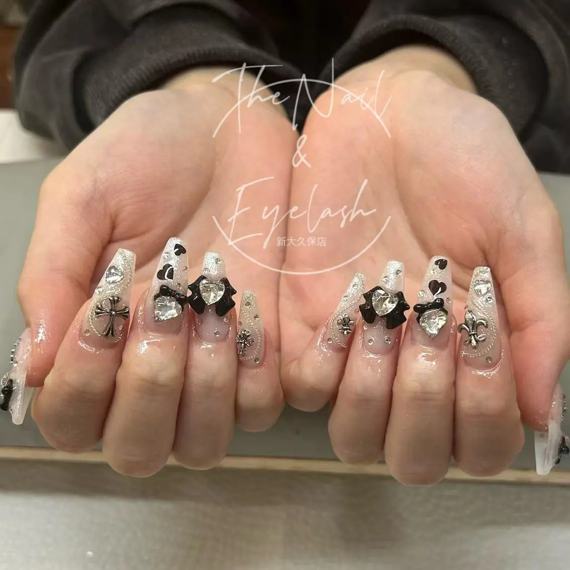 ネイル ガーリー ハート キラキラネイル 韓国ネイル ロングネイル ハンドネイル ハンドケア The Nail 新大久保店のその他イメージ
