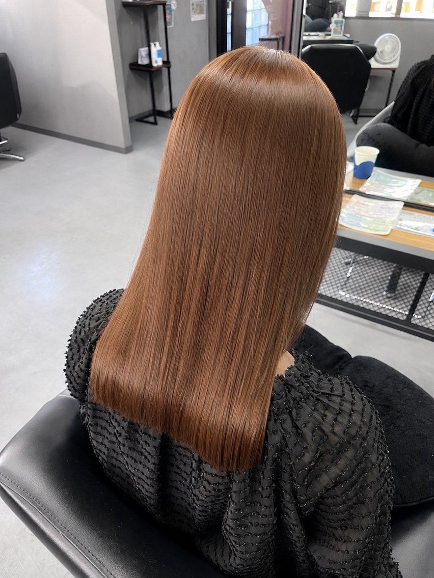 セミロング カット ヘアカラー メノン ナナのヘアスタイル