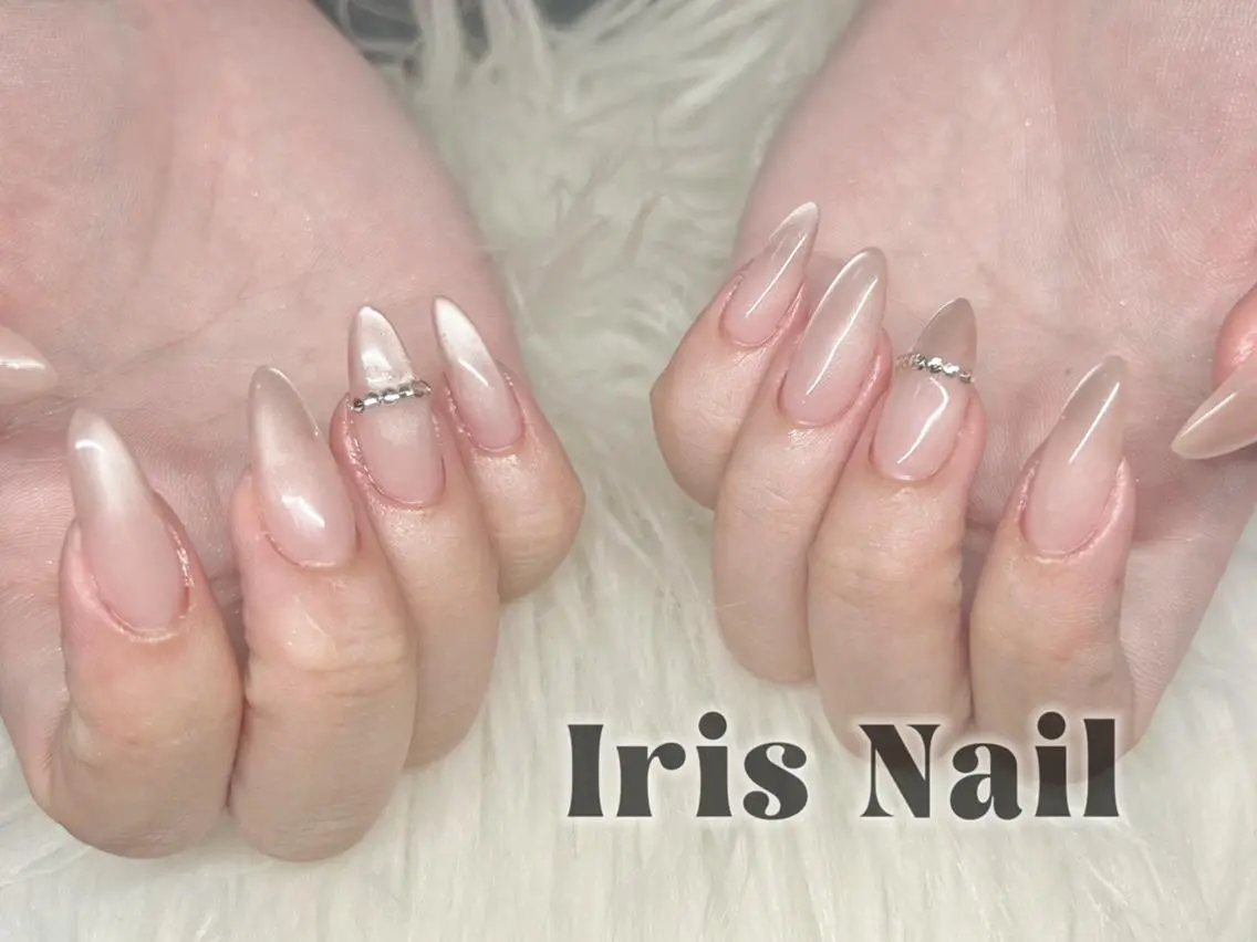ネイル ストーンネイル ハンドネイル ハンドケア 🍒IRIS Nail🌸のネイルデザイン