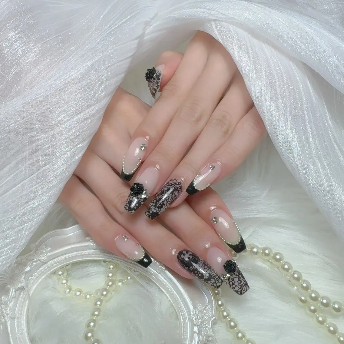 ネイル ハンドネイル nailsalon luluのネイルデザイン
