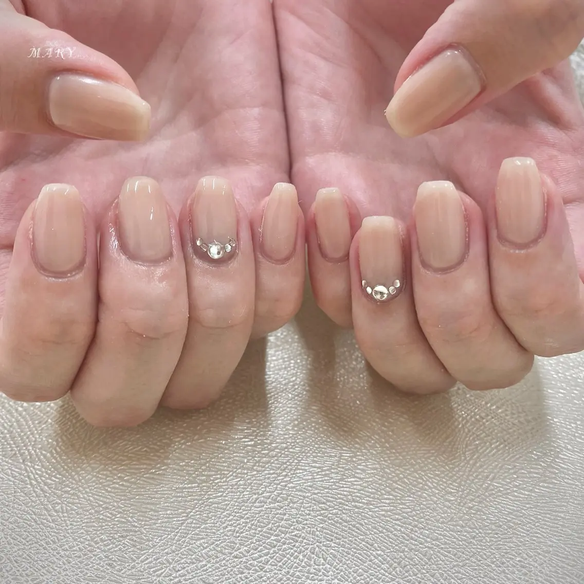 ネイル ニュアンスネイル オフィスネイル ワンカラーネイル シンプルネイル ハンドネイル Mary nail .narumiのネイルデザイン