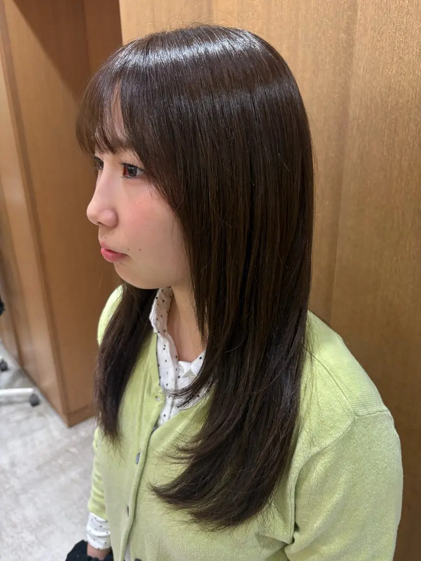 ロング ヘアカラー 寺本 心のヘアスタイル