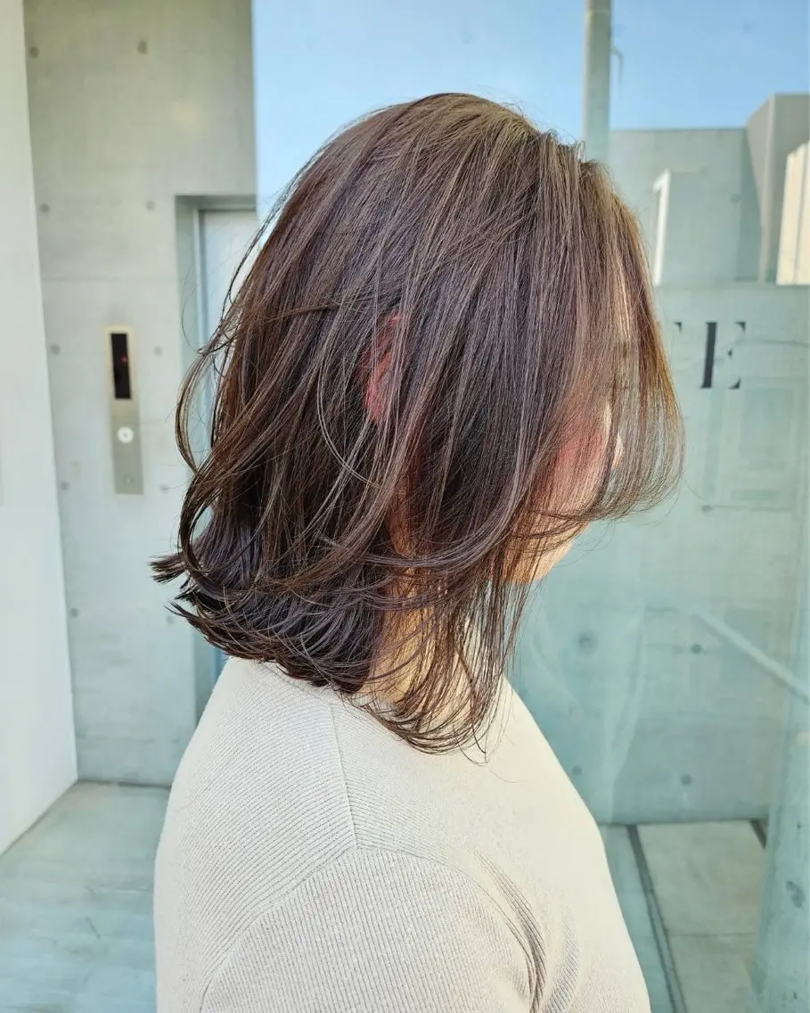 ミディアム カラー カット ヘアカラー トリートメント 【銀座】艶髪/上品な カラー特化/涼/駅近のヘアスタイル