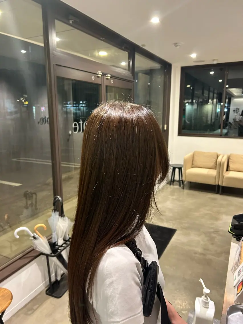 ロング カラー カット ヘアカラー トリートメント tote. 成瀬晃のヘアスタイル