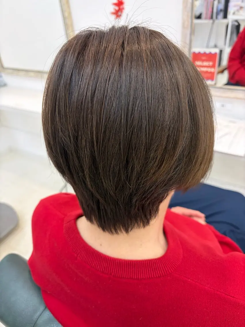 ショート トリートメント カット トリートメント 柴田 結衣のヘアスタイル