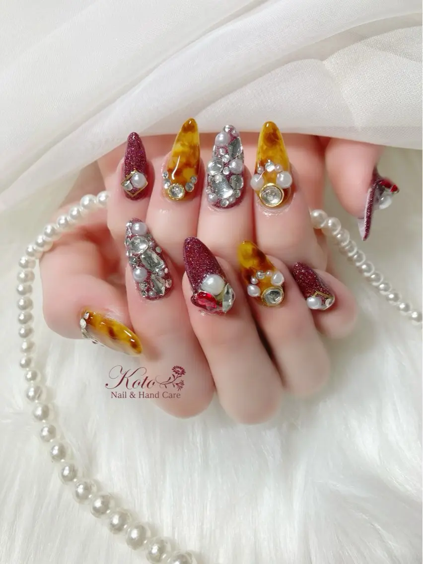 ネイル べっ甲ネイル 長さ出し ジェルネイル 持ち込み ニュアンスネイル ハンドネイル Nail Salon KOTOのネイルデザイン