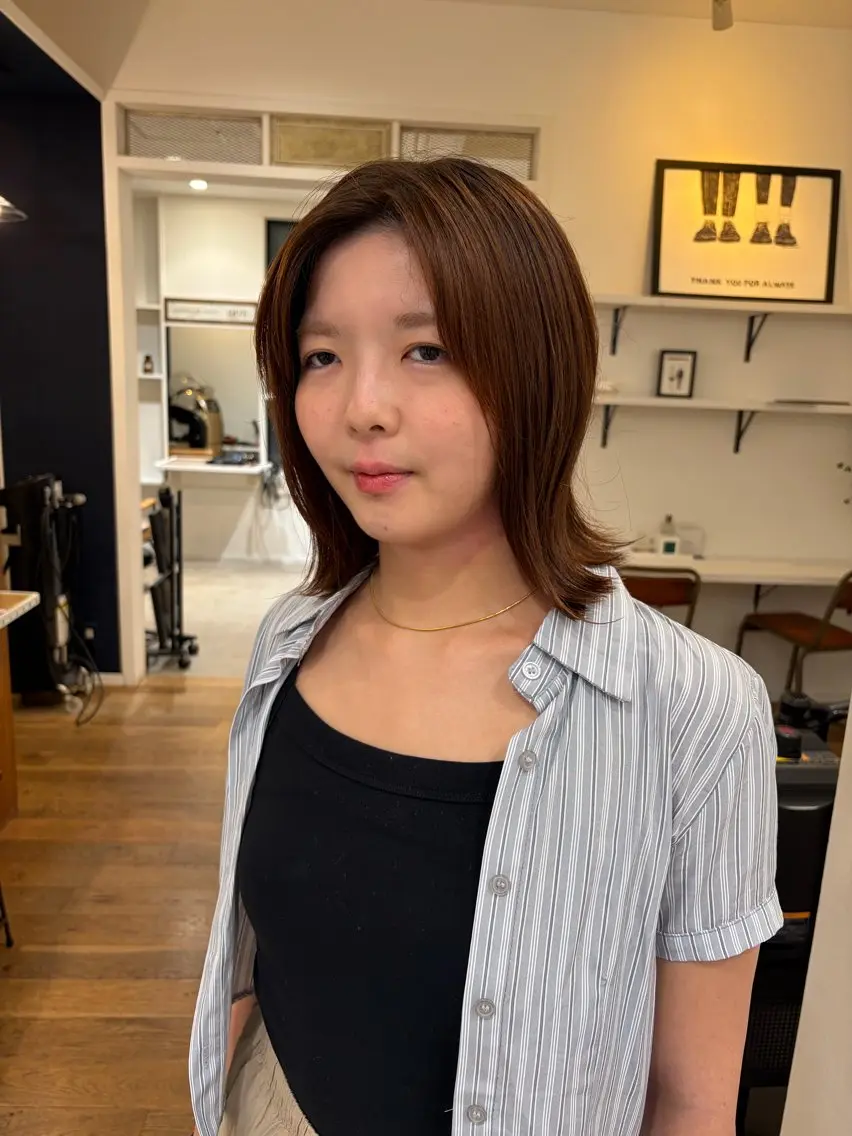 ミディアム カラー ヘアアレンジ ベージュカラー ブリーチ トリートメント カット ヘアカラー トリートメント 無料カットモデル‪✨ ✂️Nanami🌷のヘアスタイル