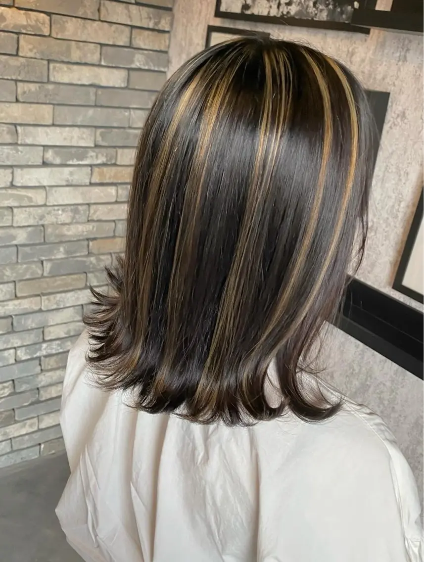 ミディアム ハイライト 川合 勇気のヘアスタイル